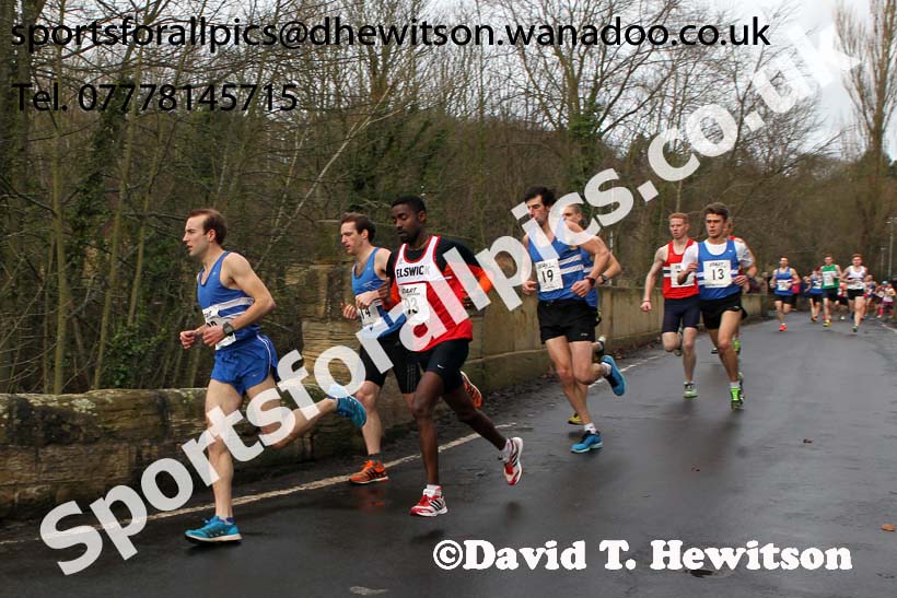 Morpeth 11k Road Race. Photo: David T. Hewitson/Sports for All Pics